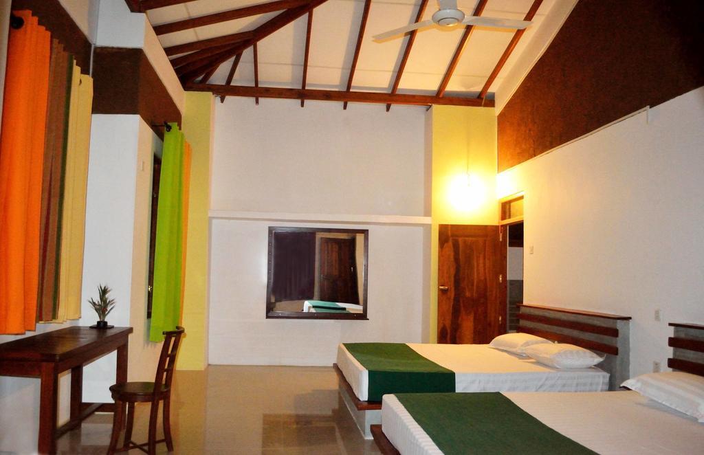 Pelican View Cottages Катарагама Екстер'єр фото