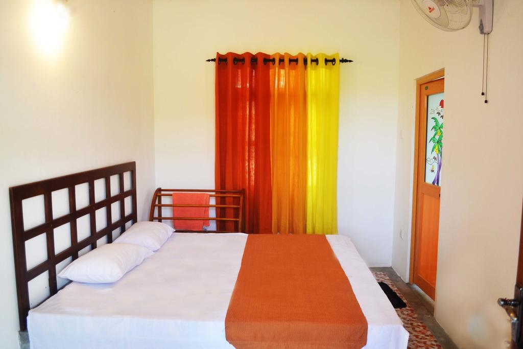 Pelican View Cottages Катарагама Екстер'єр фото