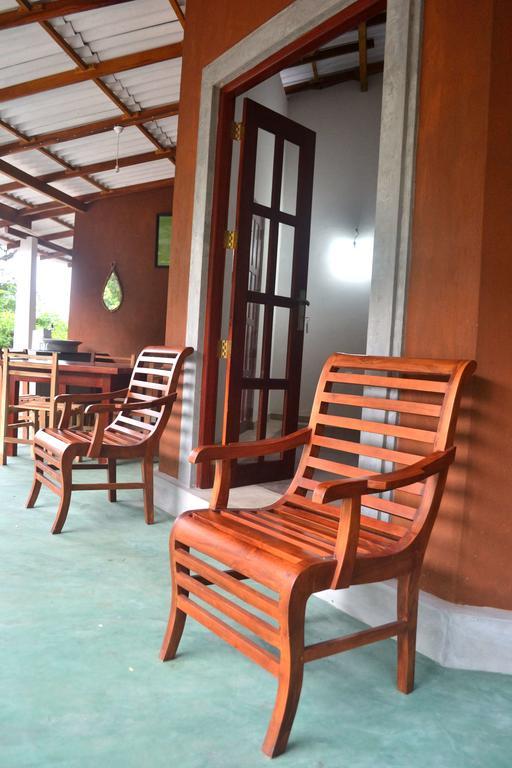 Pelican View Cottages Катарагама Екстер'єр фото